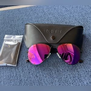 Diff Cruz purple sunglasses